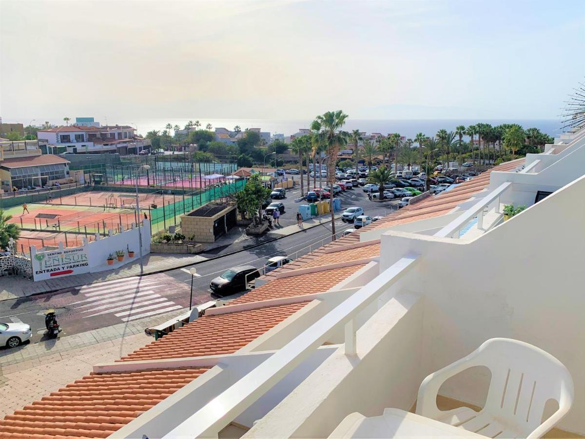 Ocean Breeze And Seaview Resort Costa Adeje  Exterior foto