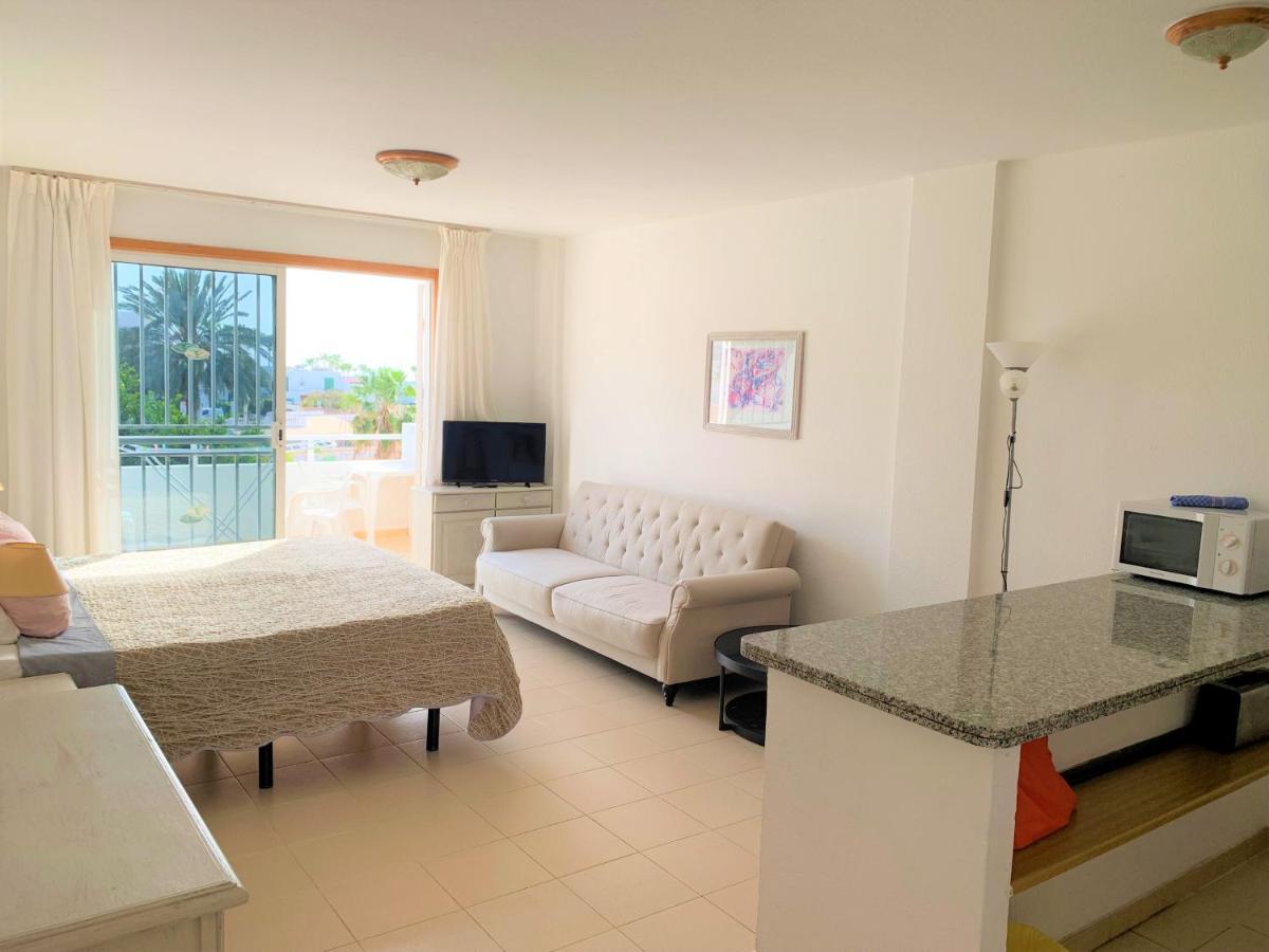 Ocean Breeze And Seaview Resort Costa Adeje  Exterior foto